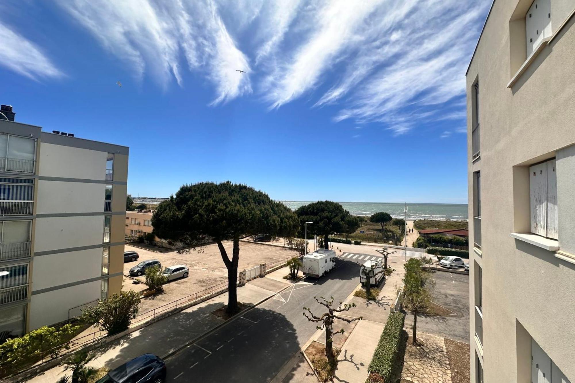 Le Neptune Appartement T2 Tout Confort Au Calme Et A Deux Pas De La Plage Le Grau-du-Roi Exteriér fotografie